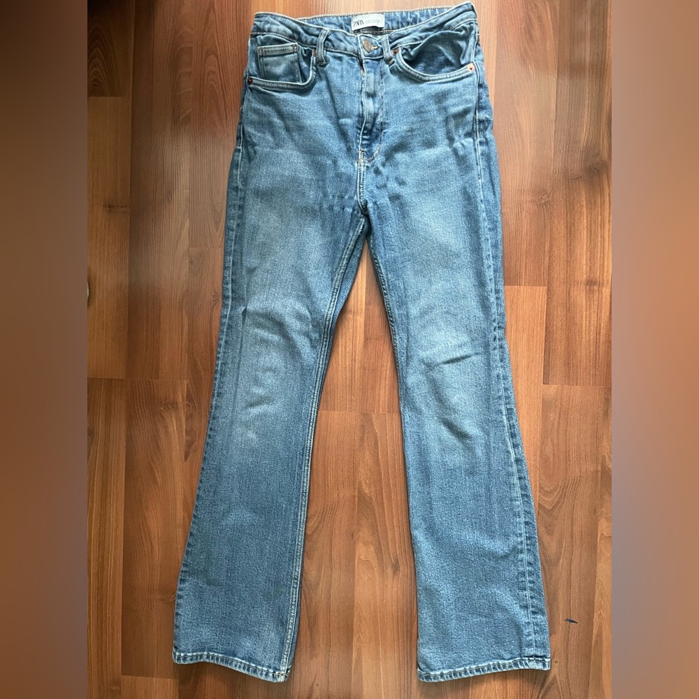 Zara Light Blue Denim Jeans